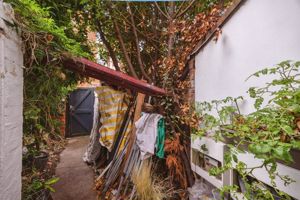 Photo 8- click for photo gallery